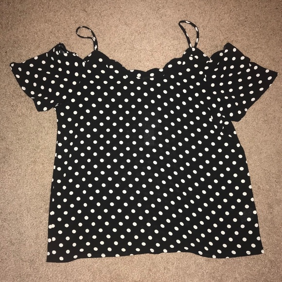 Monteau Tops - Cut Out Shoulder Polka Dot Blouse Sz M
